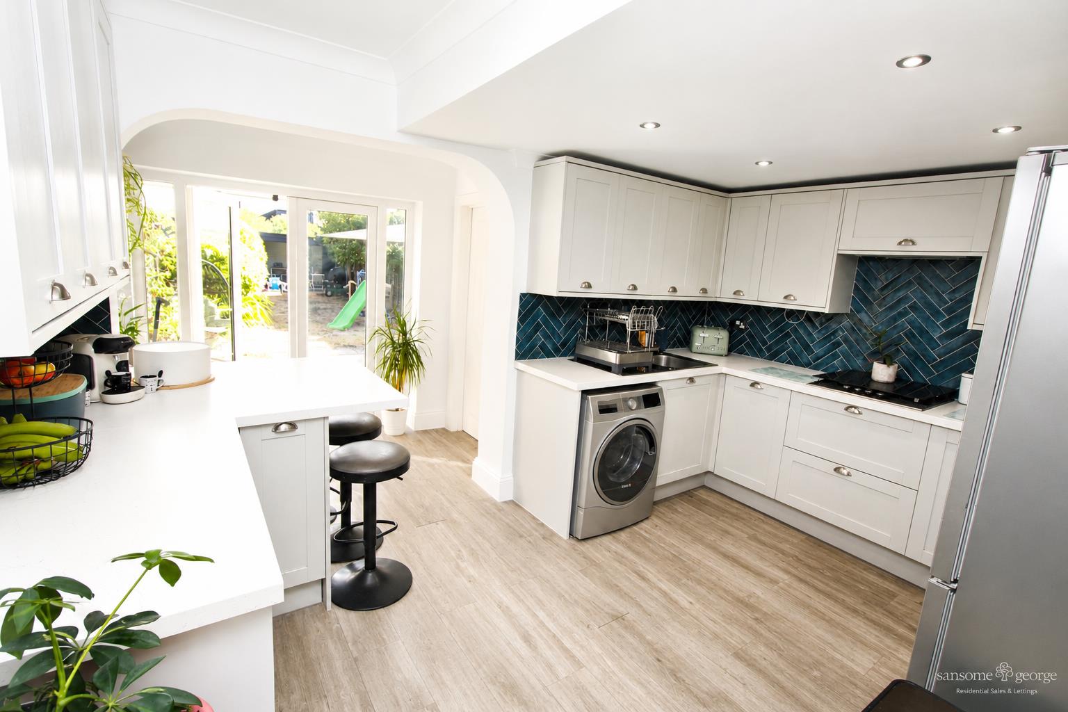 Gratwicke Road, Tilehurst, Reading